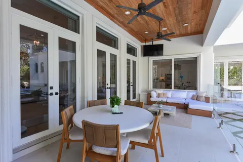 $6,850,000 | 11513 Green Bayberry Drive, Palm Beach Gardens, FL 33418