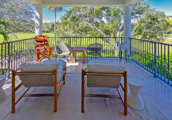 $6,450,000 | 11513 Green Bayberry Drive, Palm Beach Gardens, FL 33418
