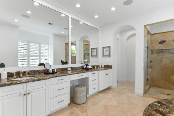 $6,450,000 | 11513 Green Bayberry Drive, Palm Beach Gardens, FL 33418