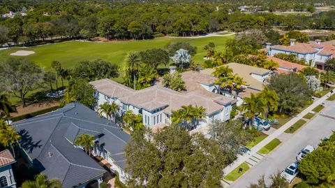 $6,850,000 | 11513 Green Bayberry Drive, Palm Beach Gardens, FL 33418