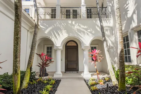 $6,450,000 | 11513 Green Bayberry Drive, Palm Beach Gardens, FL 33418