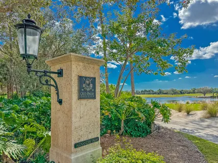 $6,850,000 | 11513 Green Bayberry Drive, Palm Beach Gardens, FL 33418