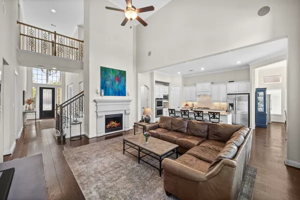 $609,900 | 6318 Sunstone Falls Lane, Katy, TX 77493
