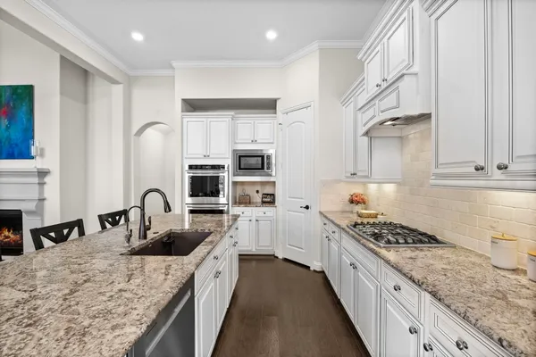 $609,900 | 6318 Sunstone Falls Lane, Katy, TX 77493