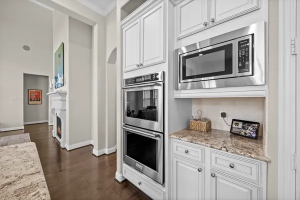 $609,900 | 6318 Sunstone Falls Lane, Katy, TX 77493