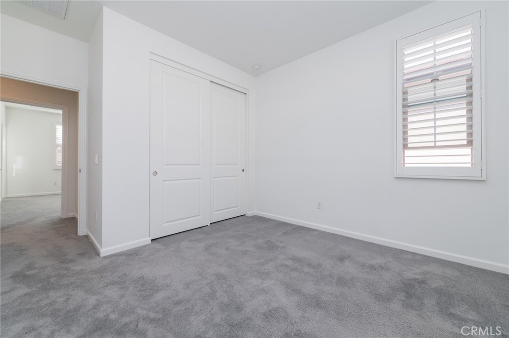 103 Tidal Irvine, CA 92620 - Photo 19 of 25 an empty room with a window