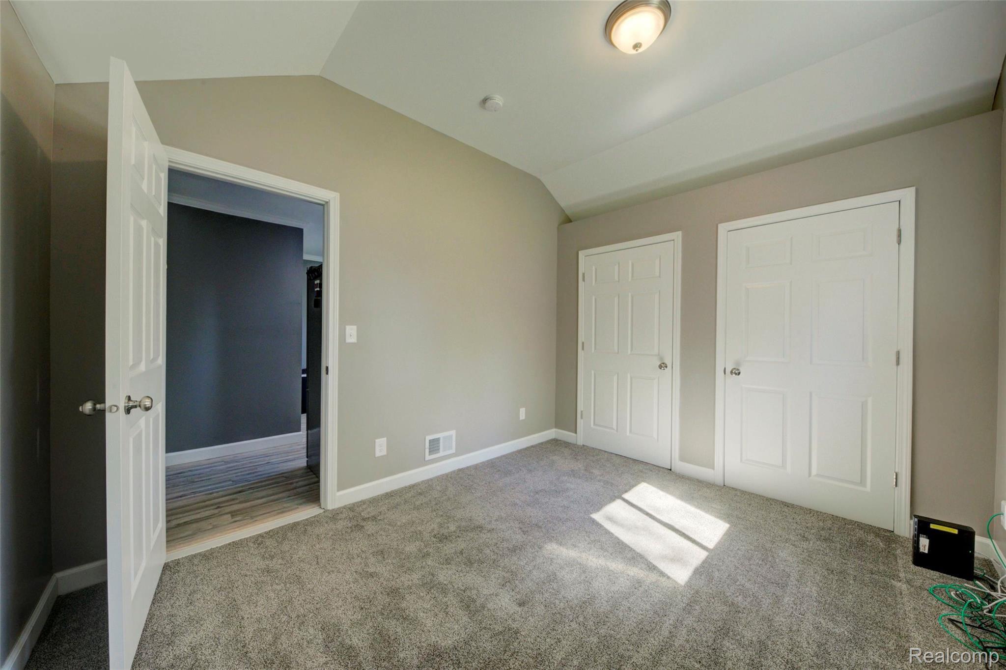 18017 Sumpter Road Belleville, MI 48111 - Photo 30 of 46 4H8A6657_8_9.jpg