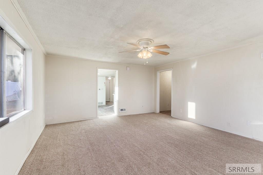 730 10th Street Idaho Falls, ID 83404 - Photo 4 of 18