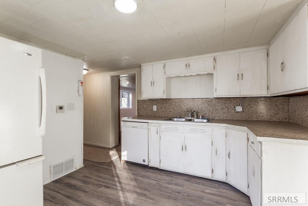 730 10th Street Idaho Falls, ID 83404 - Photo 5 of 18