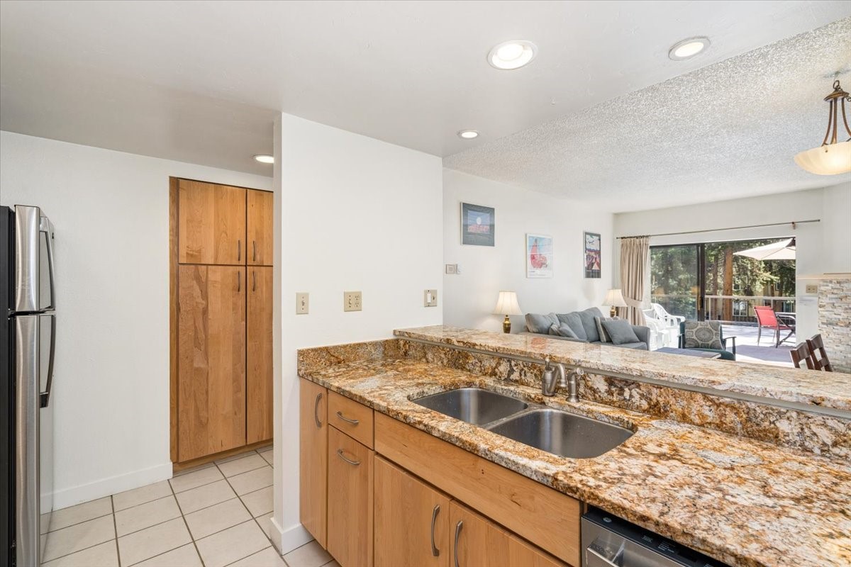 720 Columbine Road, Unit 104 Breckenridge, CO 80424 - Photo 9 of 28
