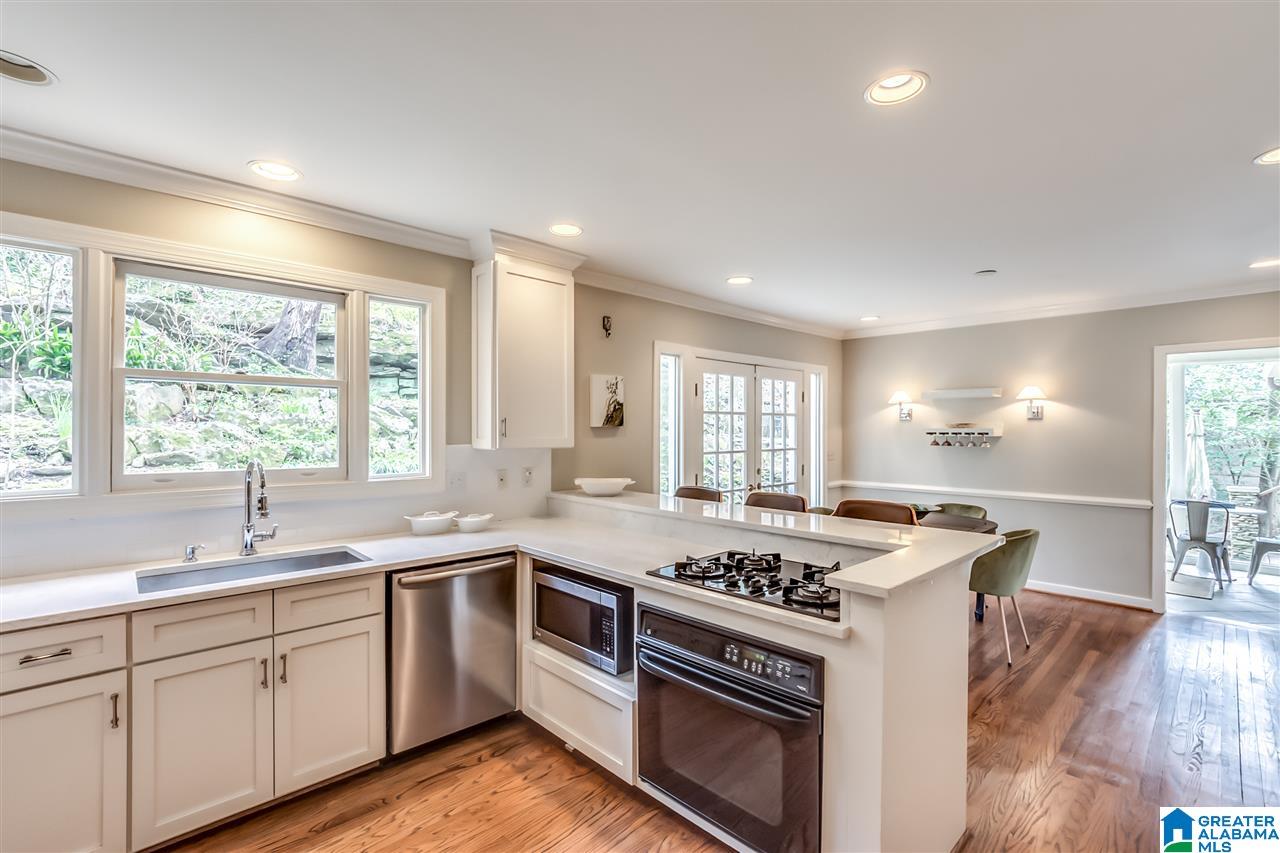 3250 Overbrook Road Birmingham, AL 35213 - Photo 7 of 33 Gallery Image 7