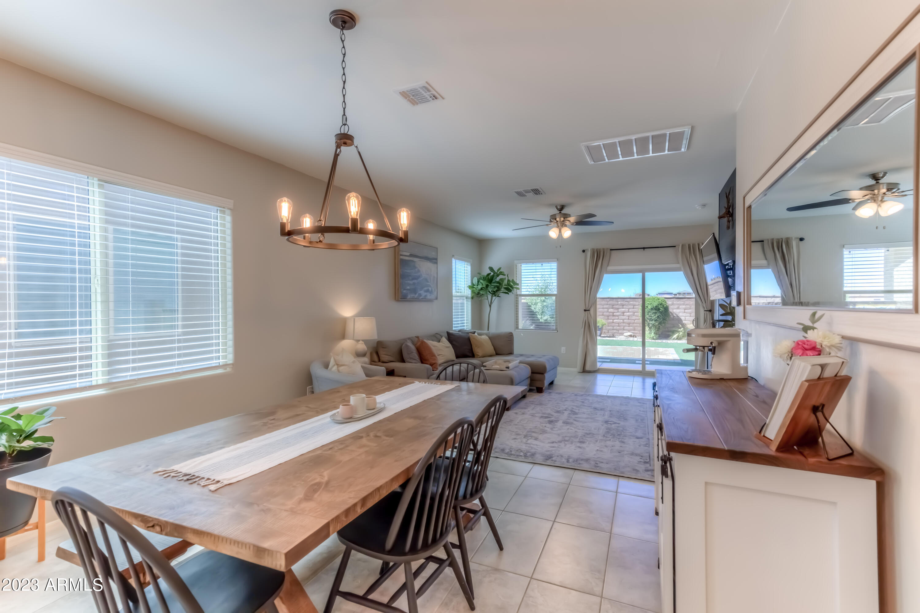 7560 South Circulo Rio Blanco Tucson, AZ 85756 - Photo 13 of 52 14 Dining photo c
