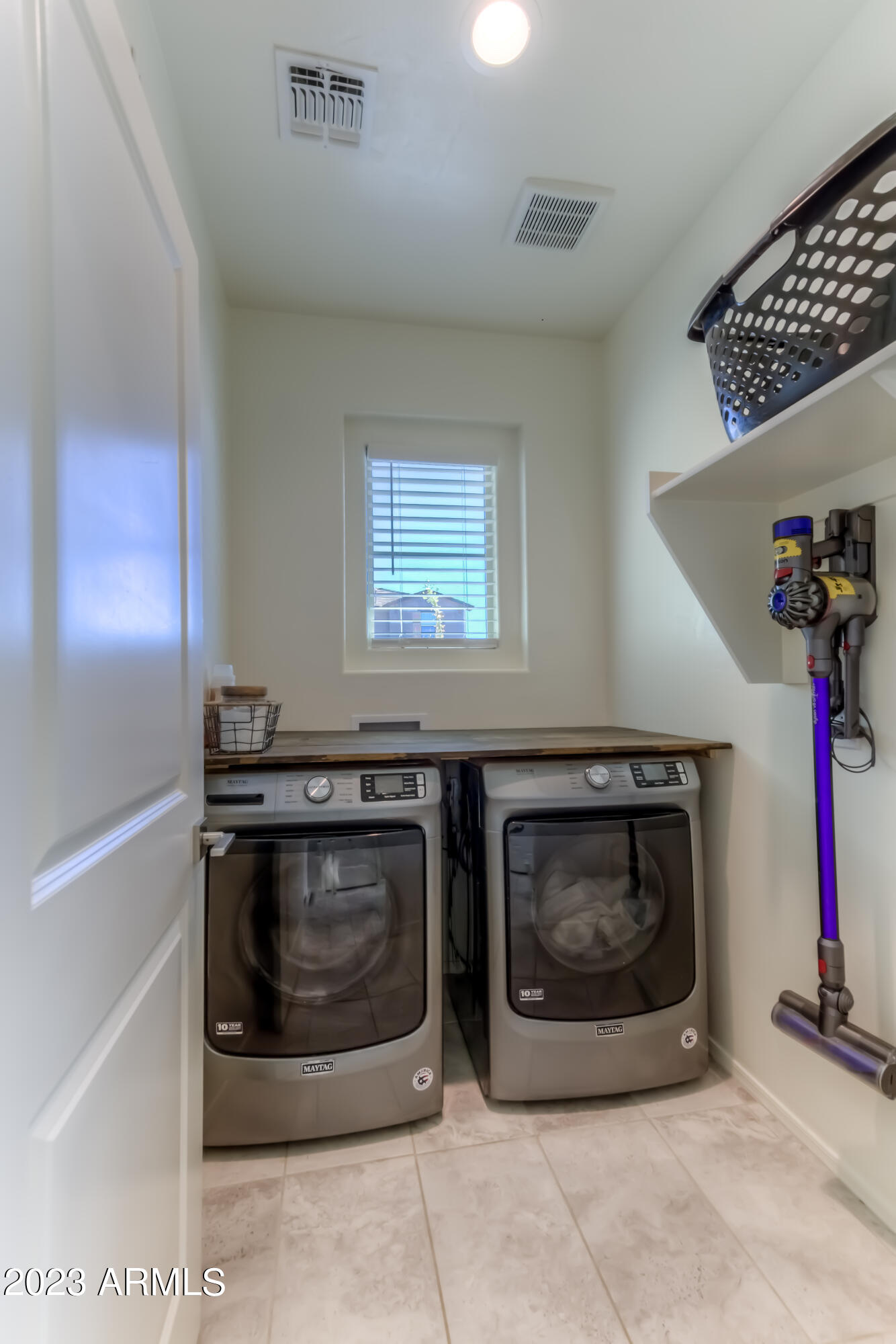 6 Laundry Room
