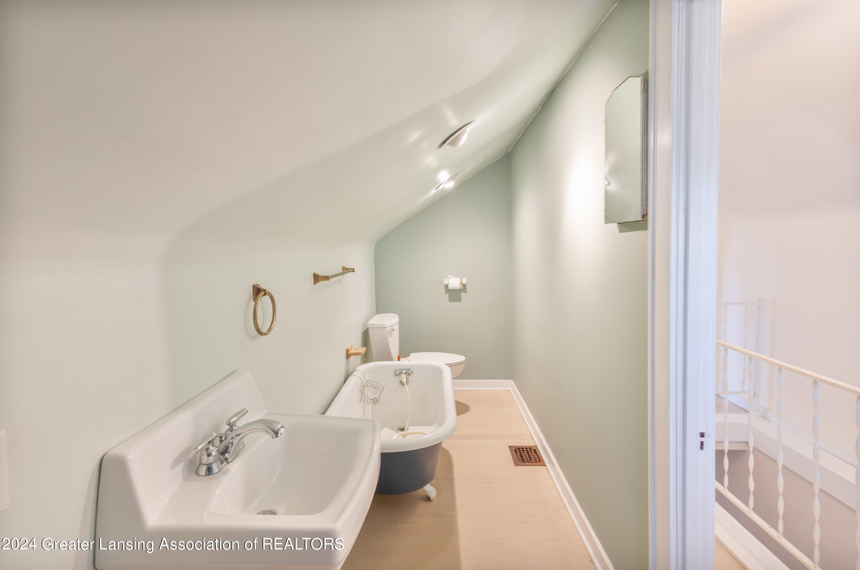 1712 South Rundle Avenue Lansing, MI 48910 - Photo 21 of 45 1712 Rundle-13