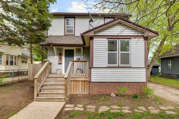 $155,000 | 1705 North Church Street, Rockford, IL 61103