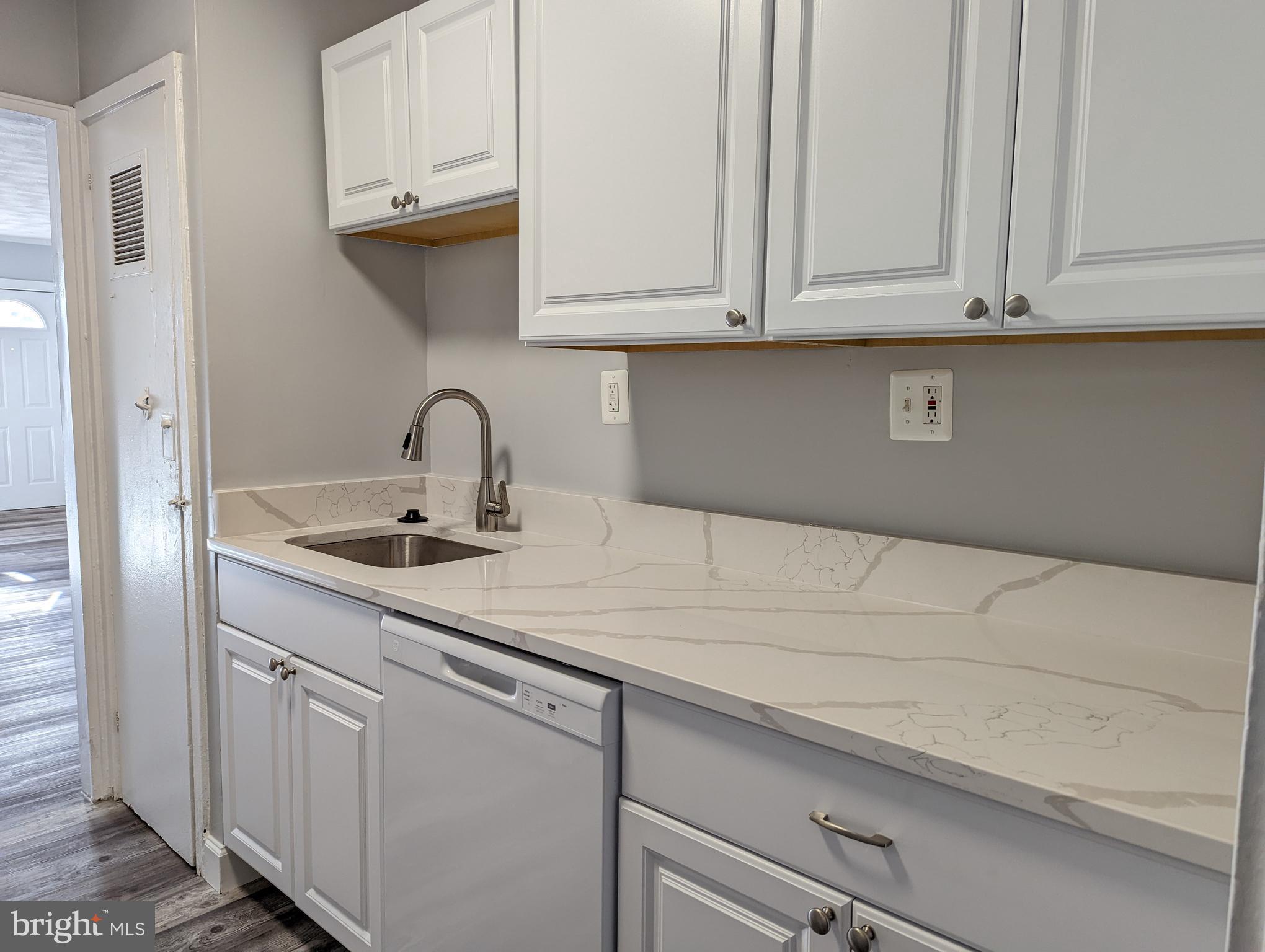 7618 Oxman Road Hyattsville, MD 20785 - Photo 8 of 24