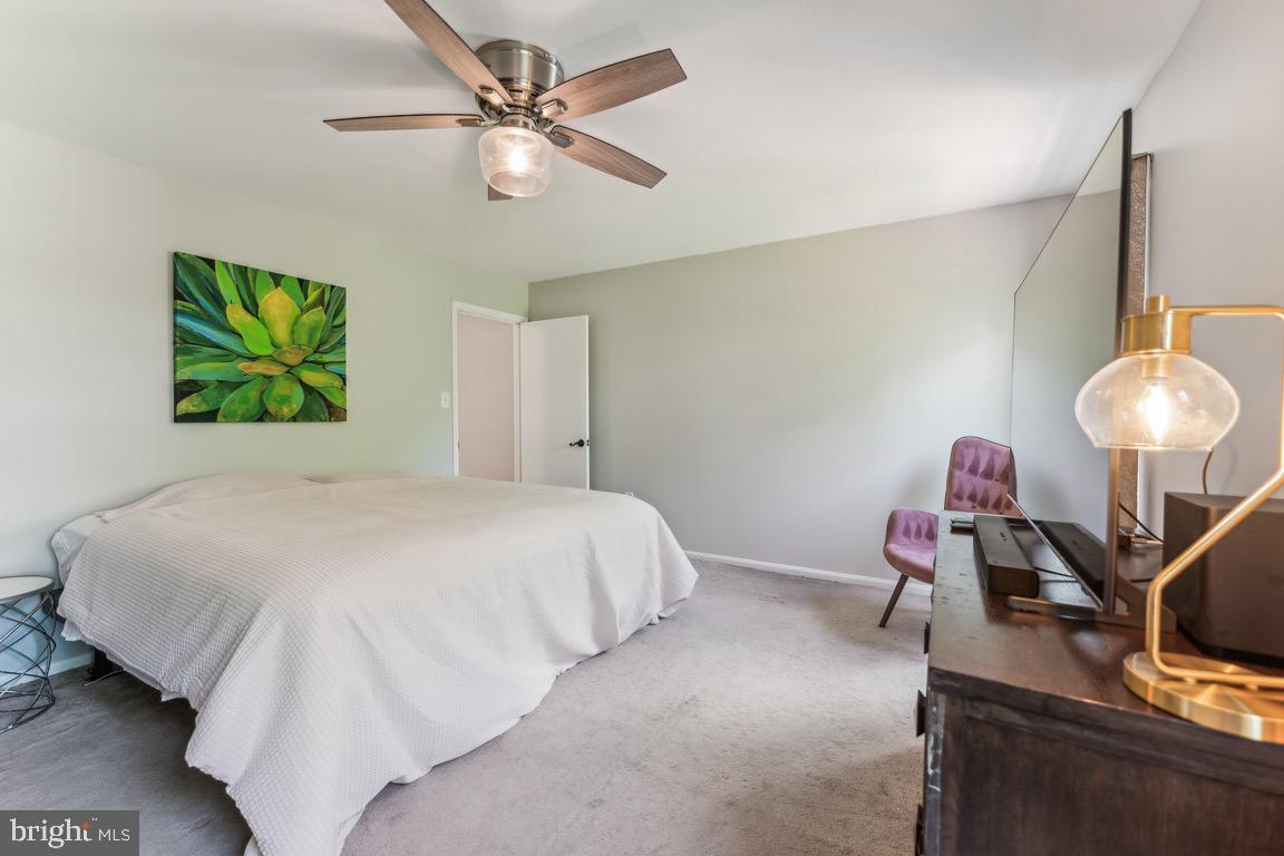 1903 Brightleaf Court Silver Spring, MD 20902 - Photo 14 of 26 Gallery Image 14