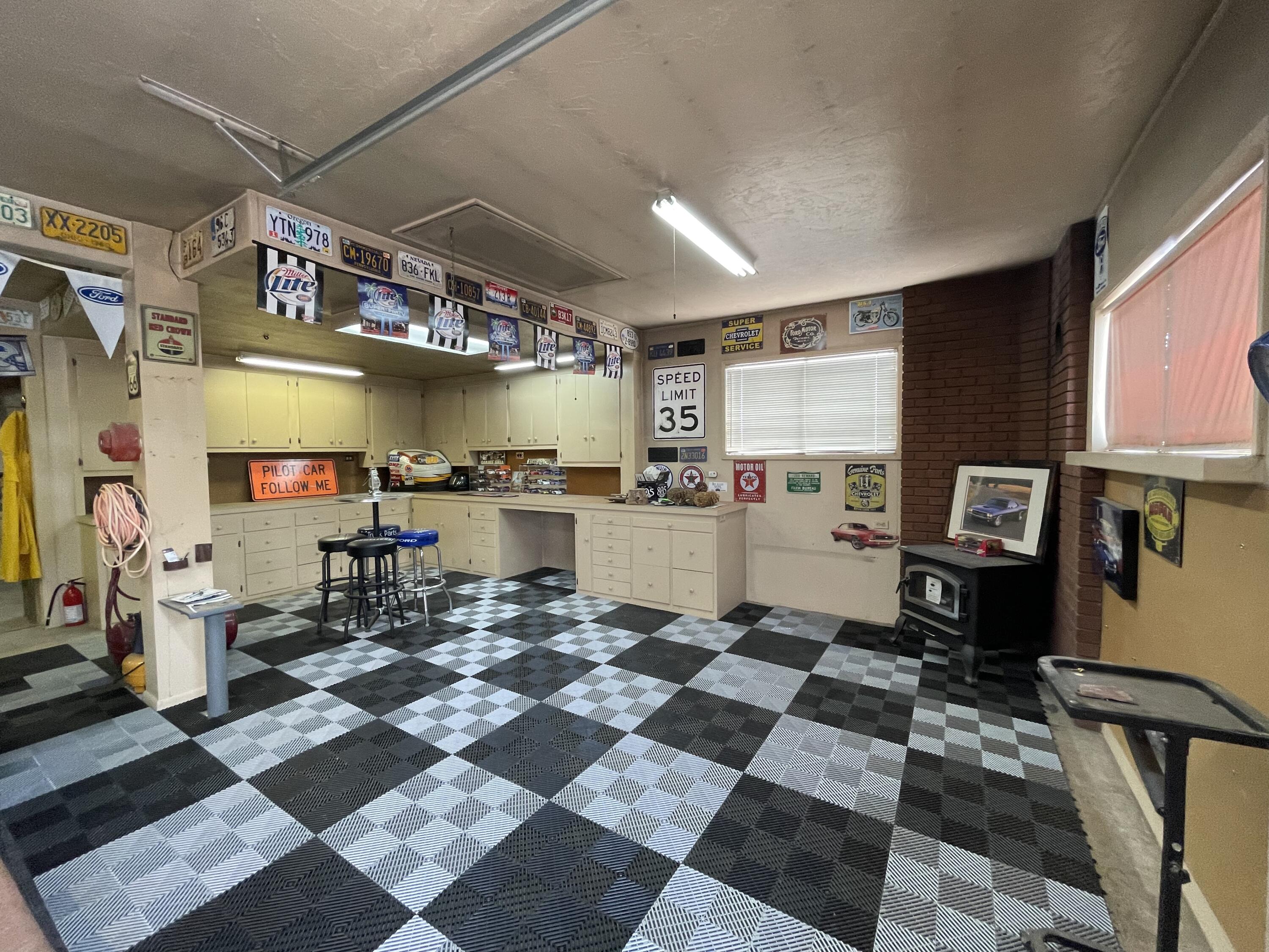 7322 Reeder Road Klamath Falls, OR 97603 - Photo 35 of 37 C52745A5-F592-4D7F-A034-74C18784A1E3