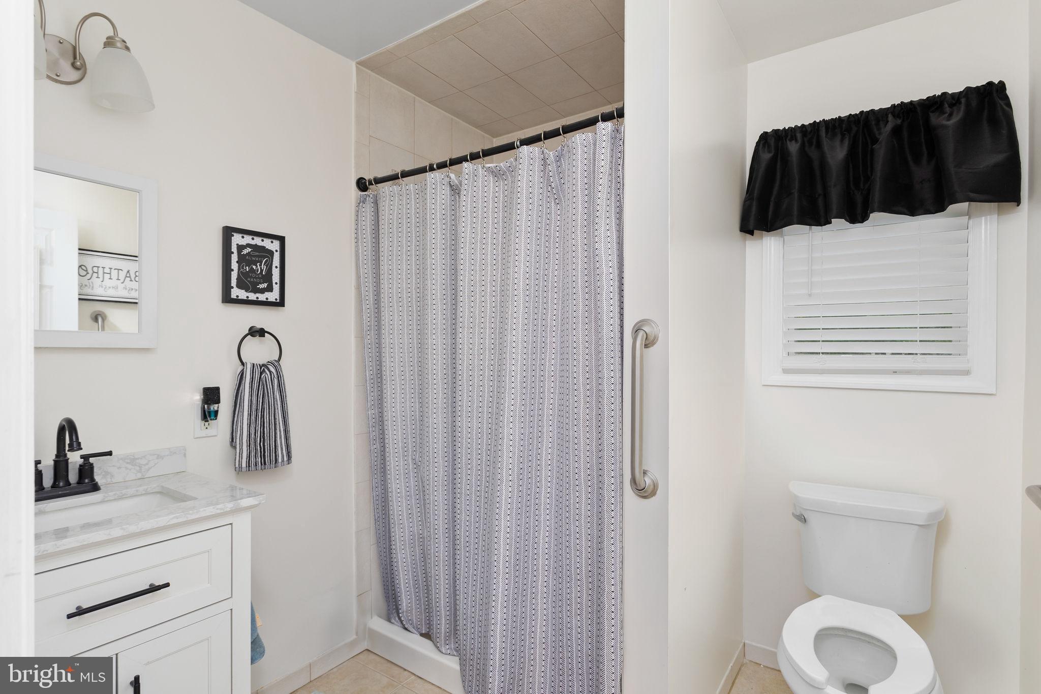 420 Extonville Road Allentown, NJ 08501 - Photo 56 of 57 in law suite
full bathroom