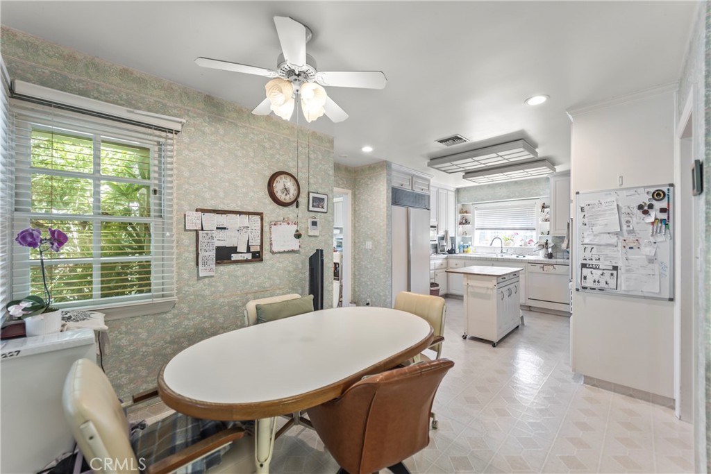3521 Yorkshire Road Pasadena, CA 91107 - Photo 12 of 40