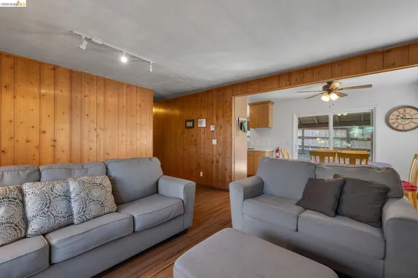 $347,000 | 24363 Jeanita Lane, Mi Wuk Village, CA 95346