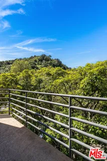 a view of a with large view