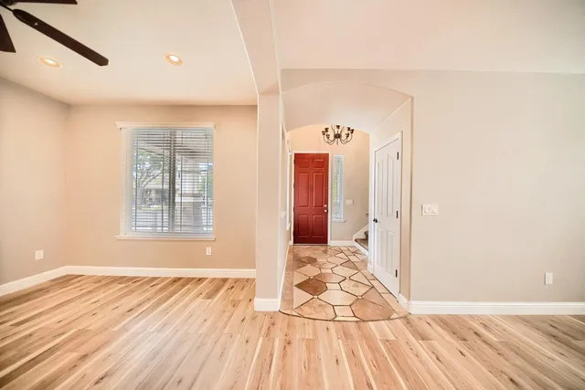 $579,950 | 579 Almondcrest Street, Oakdale, CA 95361