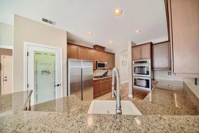 $579,950 | 579 Almondcrest Street, Oakdale, CA 95361