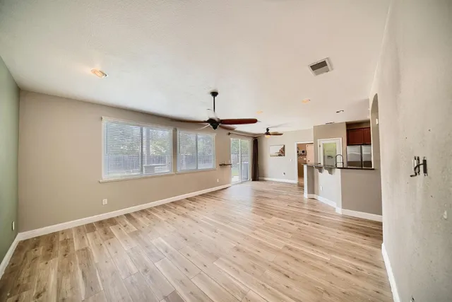 $579,950 | 579 Almondcrest Street, Oakdale, CA 95361