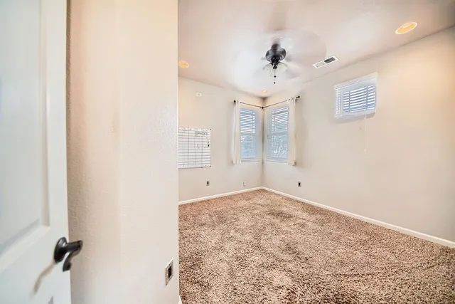 $579,950 | 579 Almondcrest Street, Oakdale, CA 95361