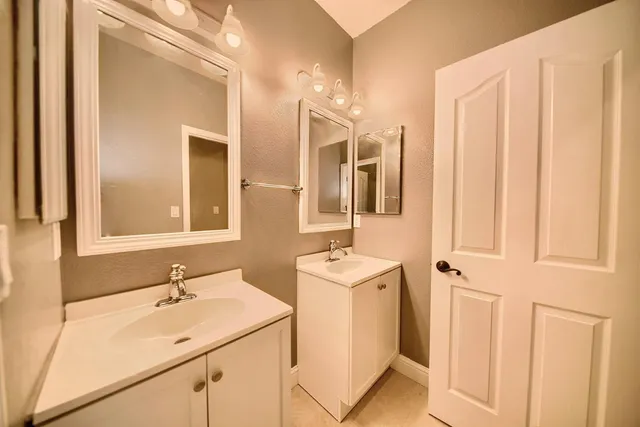 $579,950 | 579 Almondcrest Street, Oakdale, CA 95361