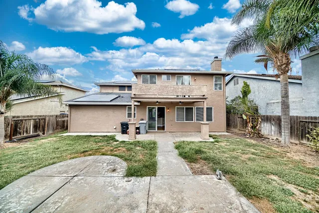 $579,950 | 579 Almondcrest Street, Oakdale, CA 95361