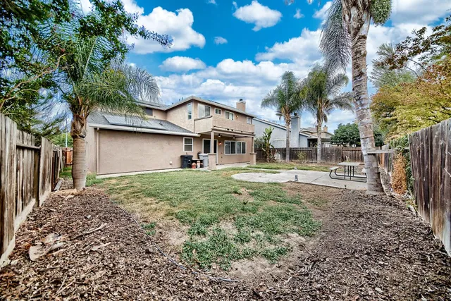 $579,950 | 579 Almondcrest Street, Oakdale, CA 95361