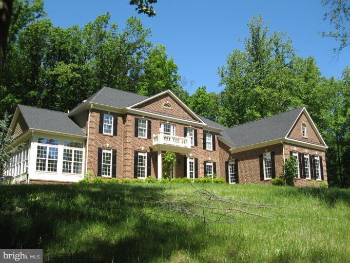 6642 South Clifton Road Frederick, MD 21703 - Photo 1 of 7 Exterior (Main)