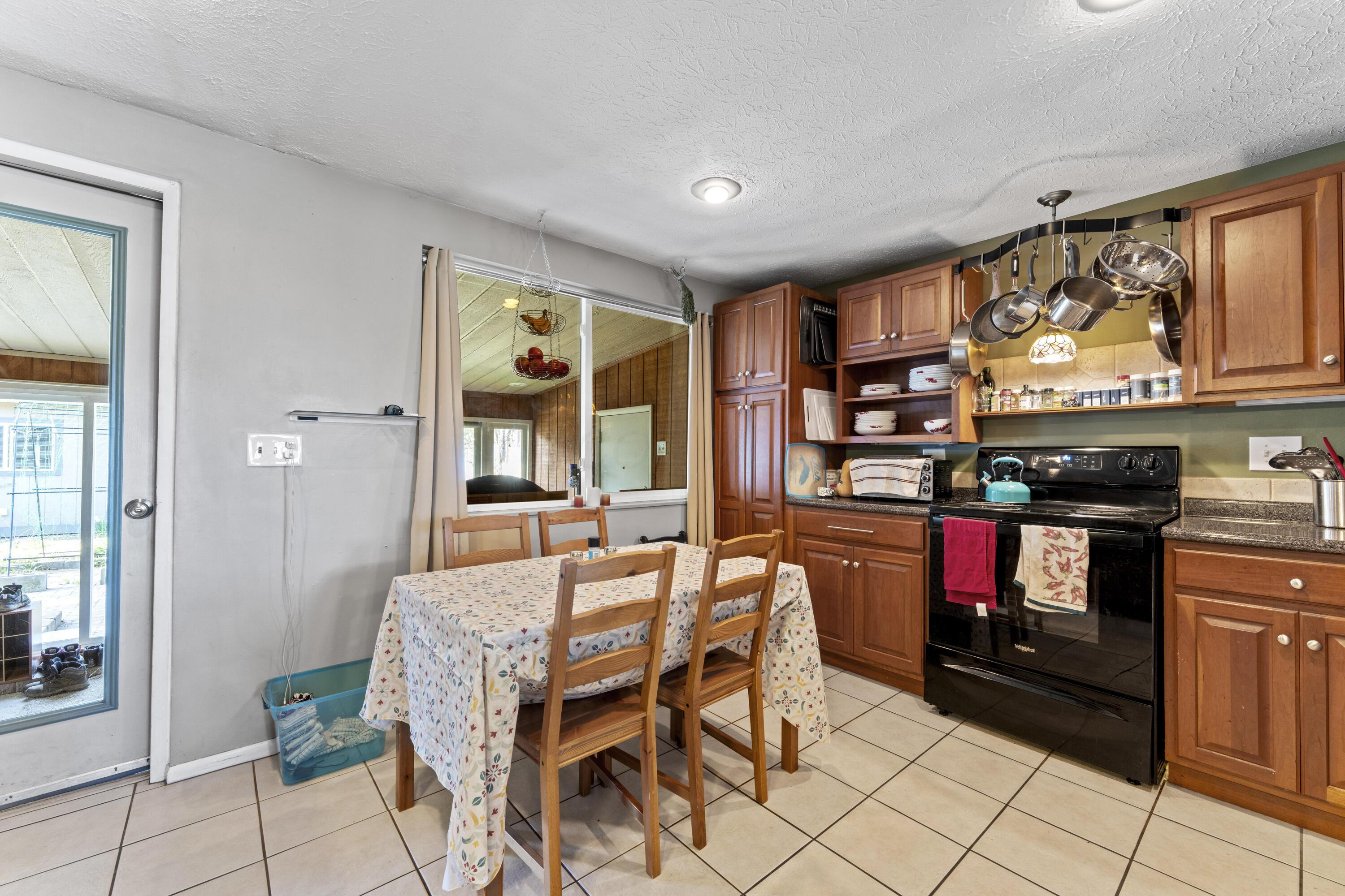 2019 Tupsfield Road Columbus, OH 43229 - Photo 6 of 41 dsc06437