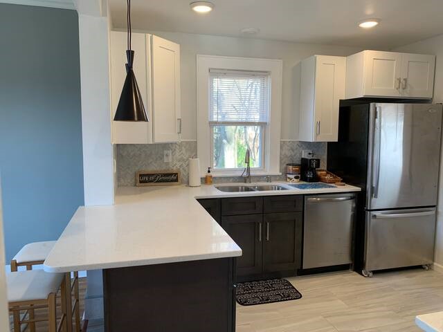 49 Middlesex Road Rochester, NY 14610 - Photo 2 of 23