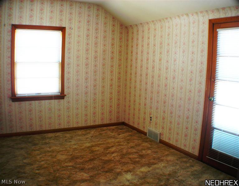 3795 Merrymound Road South Euclid, OH 44121 - Photo 12 of 13 Lots of light and closet space!