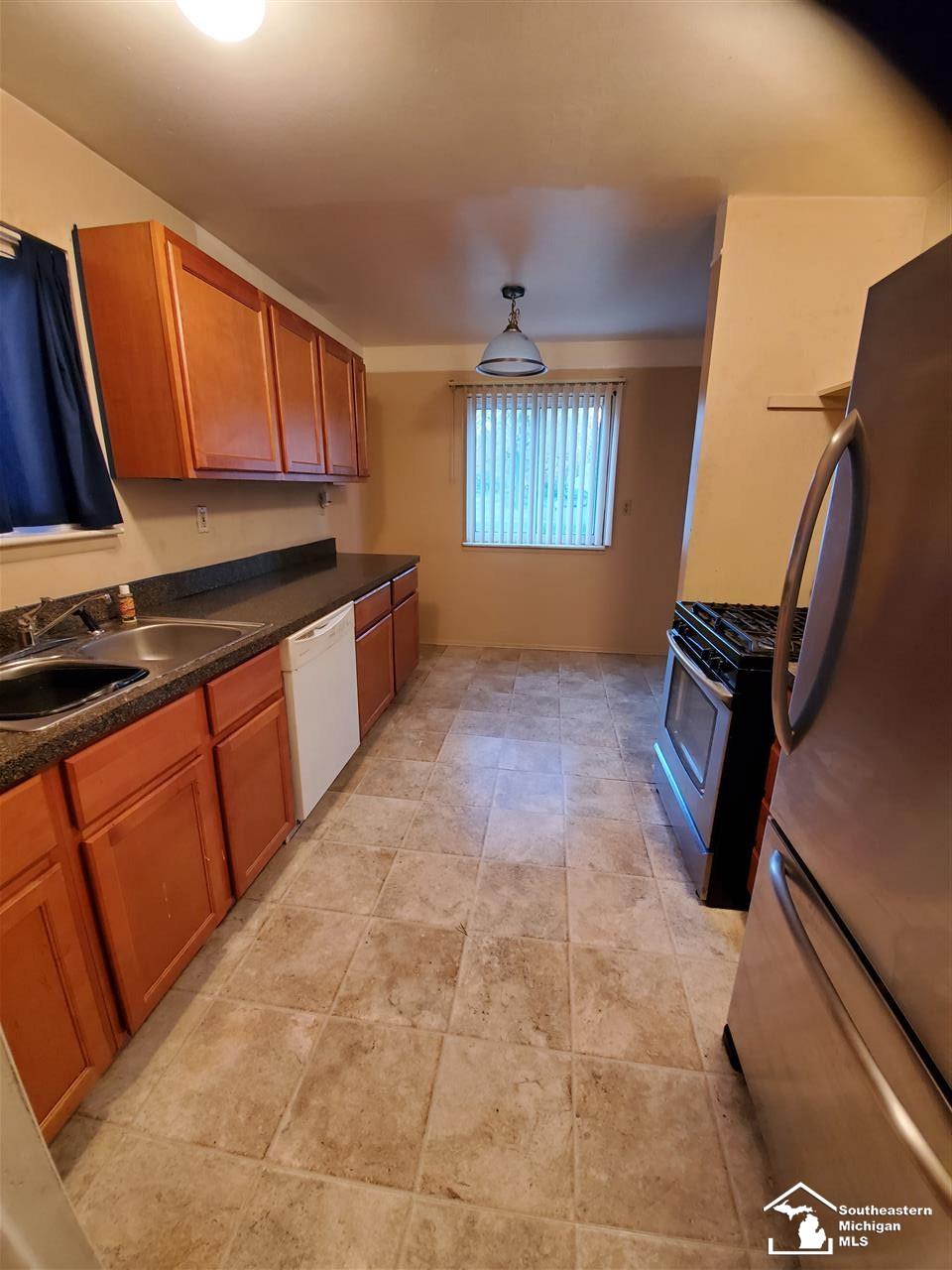 26110 Superior Road Taylor, MI 48180 - Photo 12 of 30