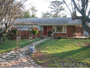 1 Pinehurst Road Asheville, NC 28805 - Photo 1 of 12 Gallery Image 1