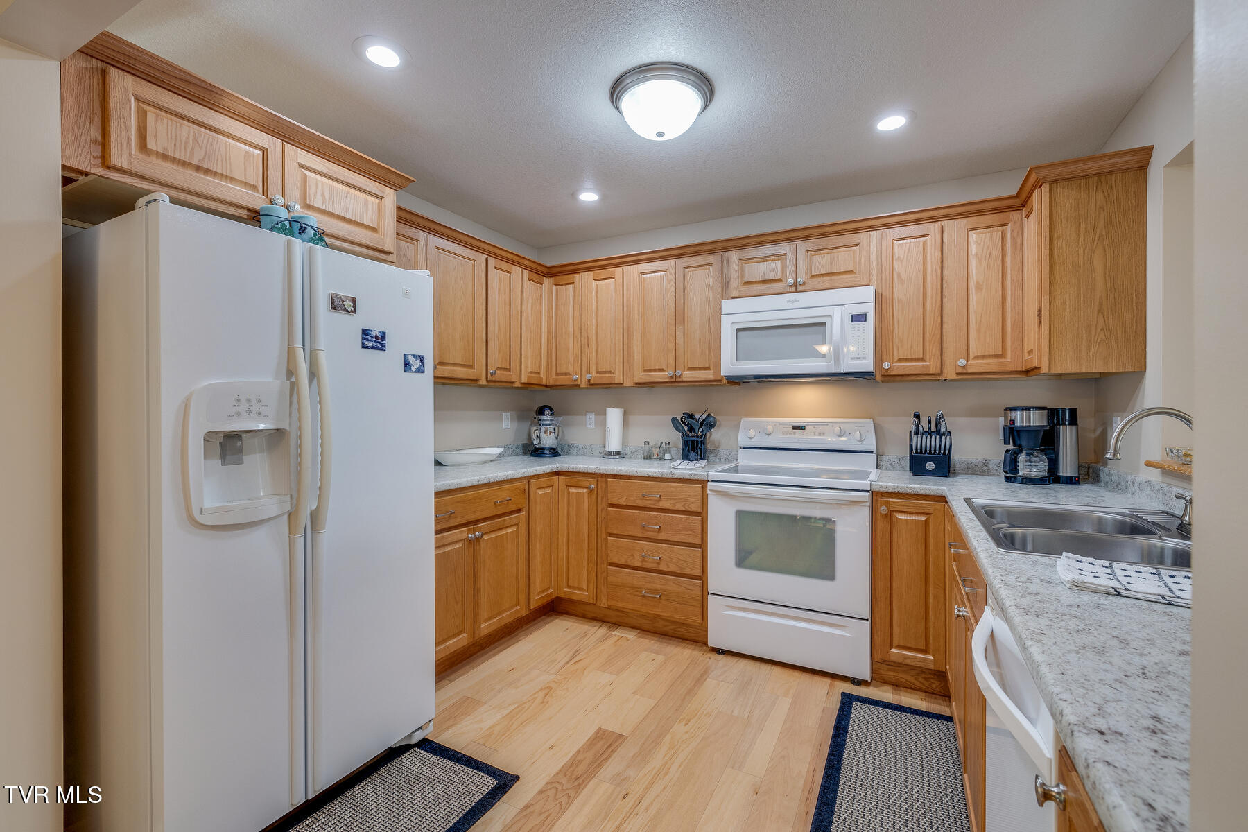 463 Pine Ridge Drive Afton, TN 37616 - Photo 14 of 43 012