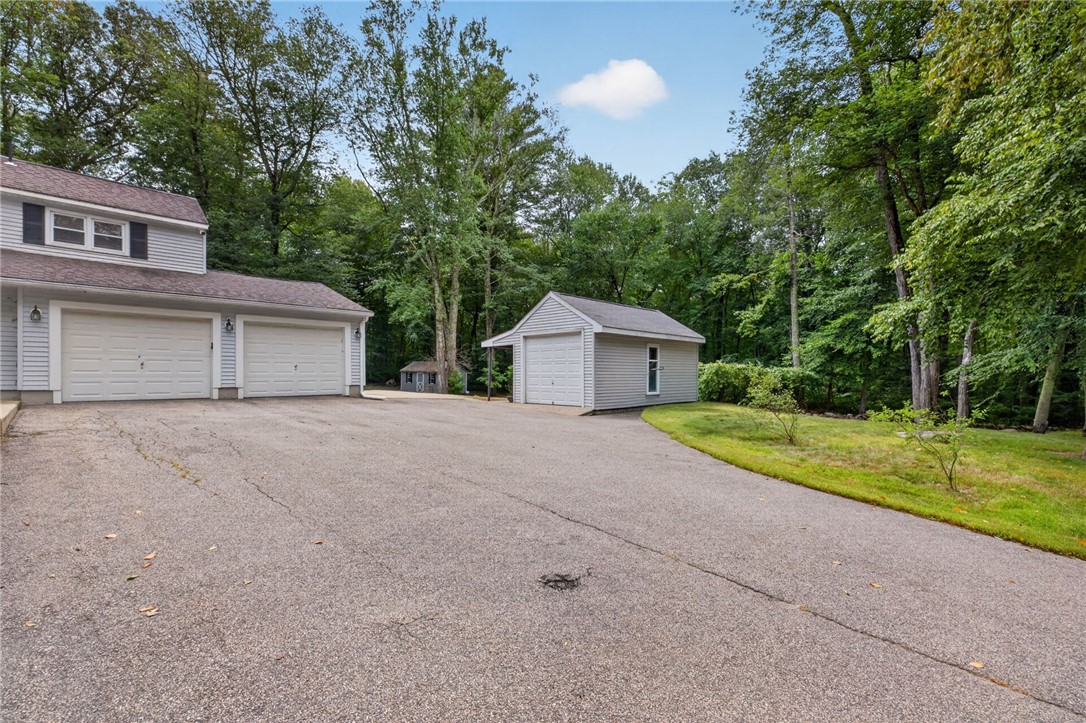 797 Joslin Road Burrillville, RI 02830 - Photo 3 of 50 Gallery Image 3