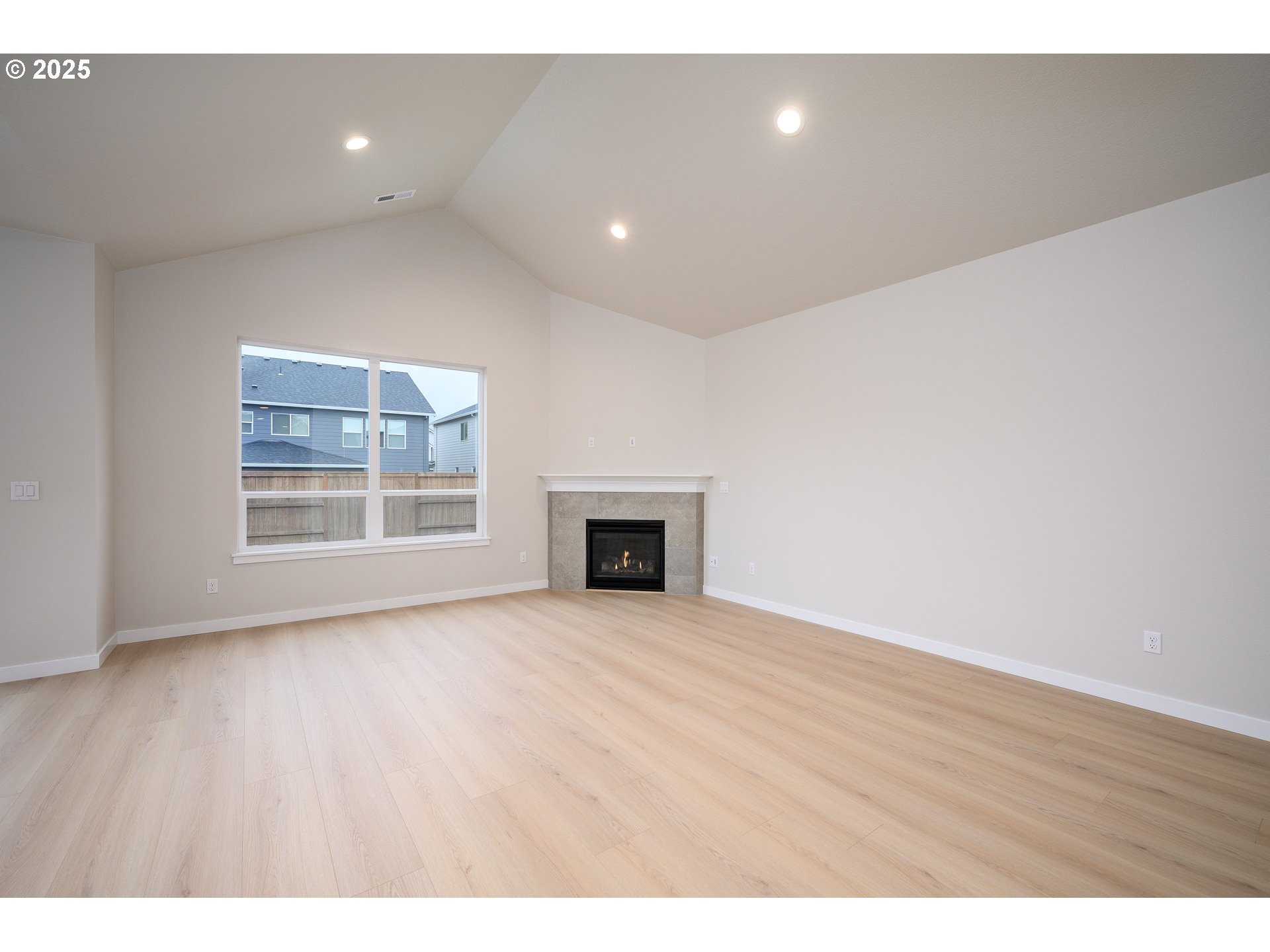 24052 Southwest Maple Terrace Sherwood, OR 97140 - Photo 12 of 27