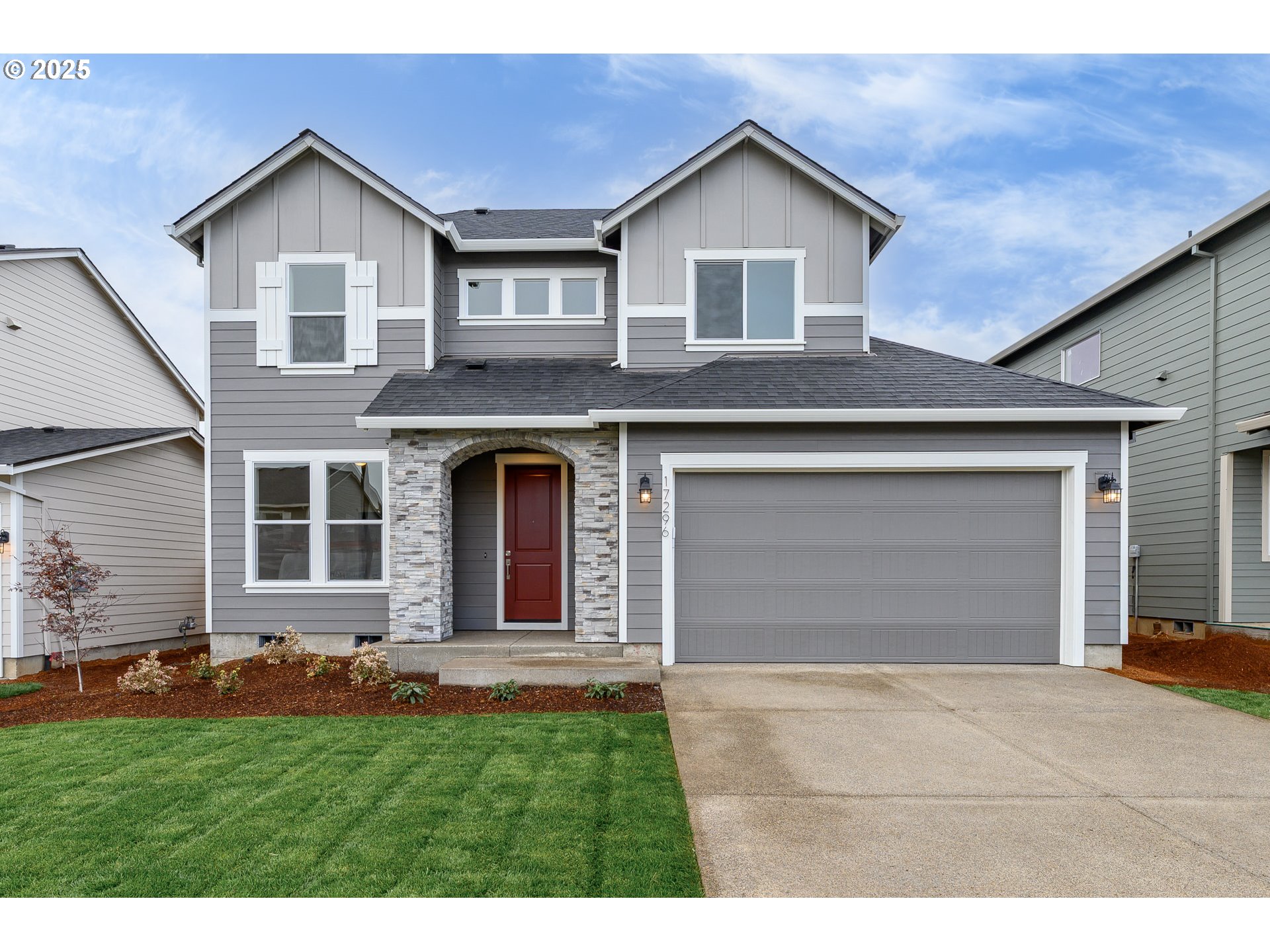 24052 Southwest Maple Terrace Sherwood, OR 97140 - Photo 2 of 27