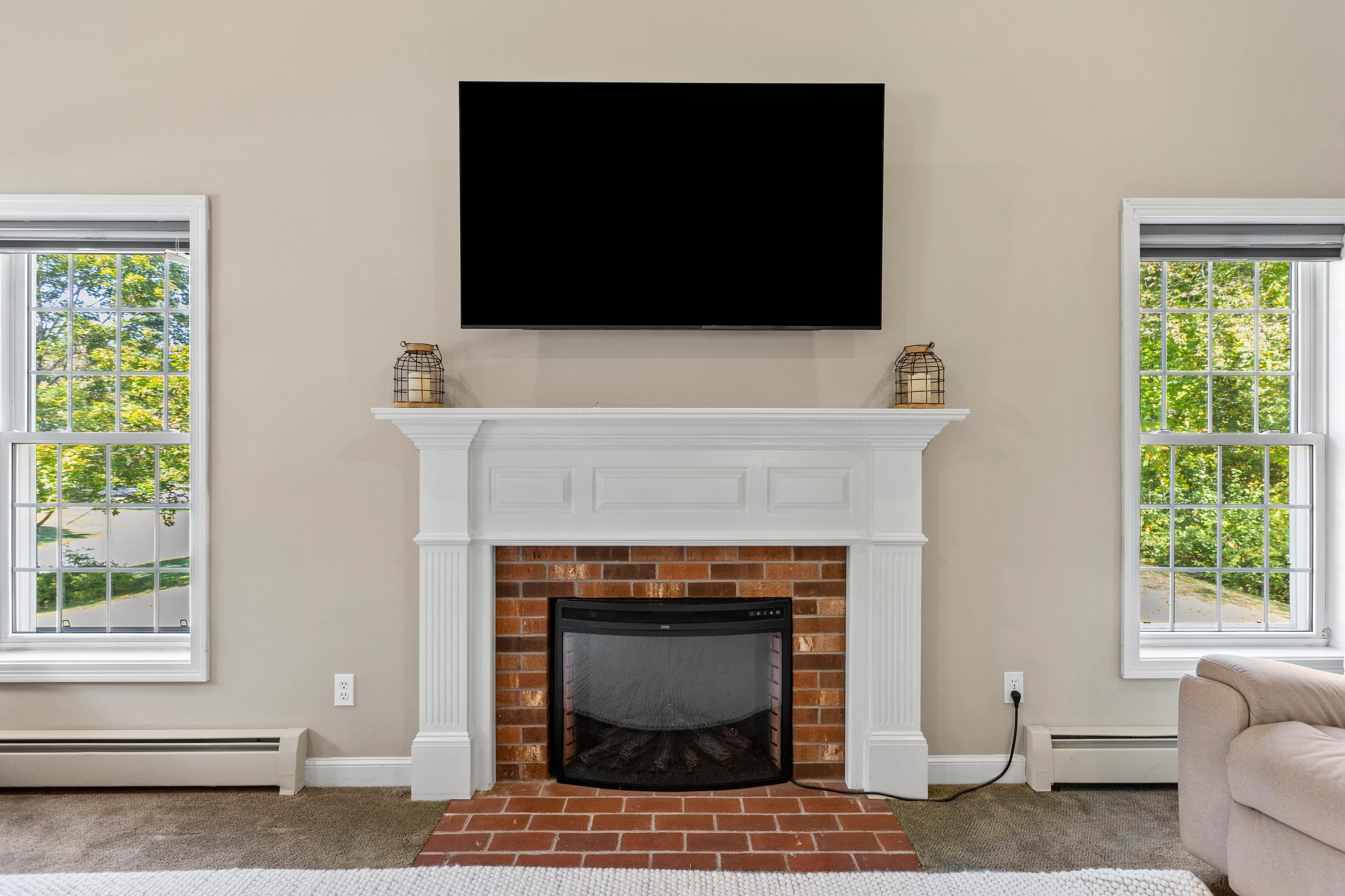 2 Hall Avenue Salem, NH 03079 - Photo 26 of 59