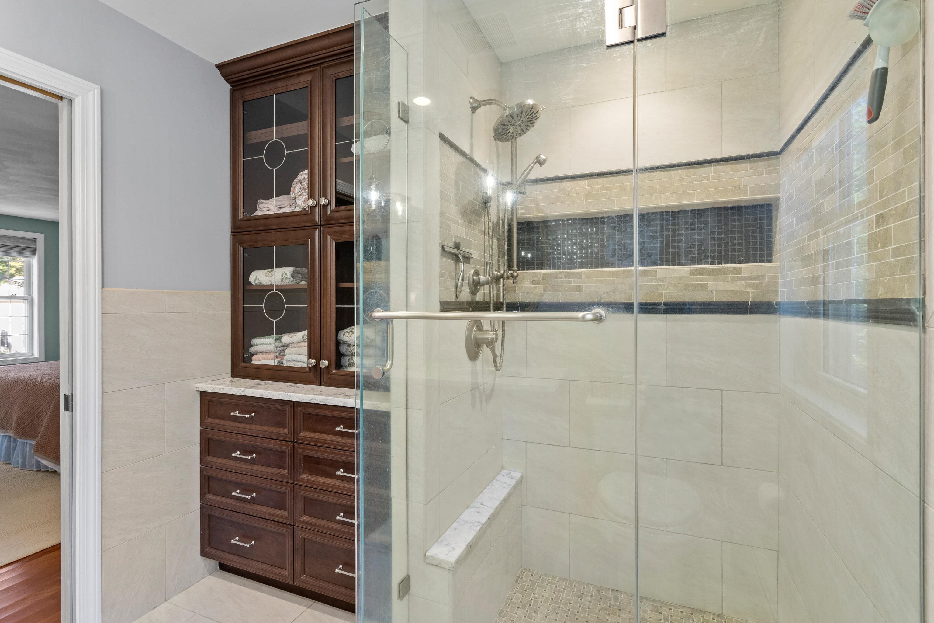 2 Hall Avenue Salem, NH 03079 - Photo 39 of 59