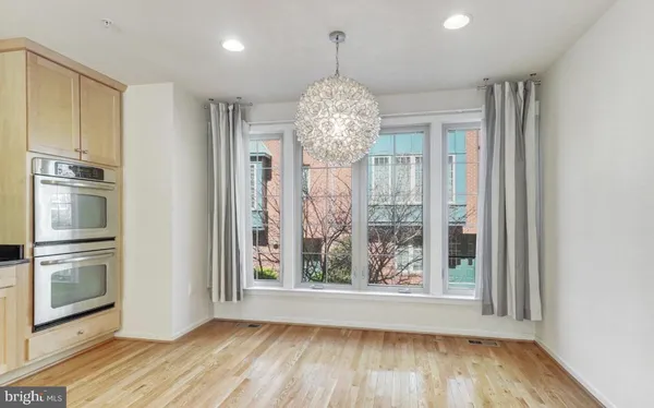 $3,599 | 3124 Blue Barn Way, Fairfax, VA 22031