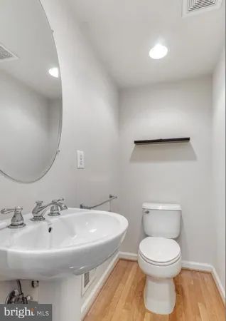 $3,599 | 3124 Blue Barn Way, Fairfax, VA 22031