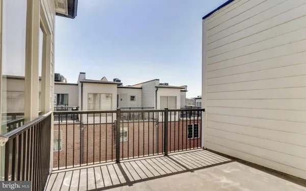 $3,599 | 3124 Blue Barn Way, Fairfax, VA 22031