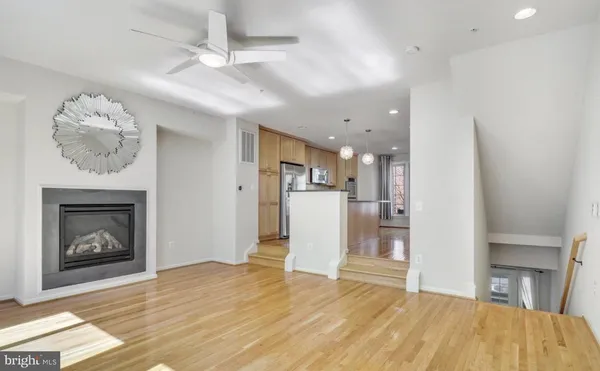 $3,599 | 3124 Blue Barn Way, Fairfax, VA 22031