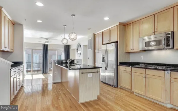 $3,599 | 3124 Blue Barn Way, Fairfax, VA 22031